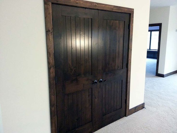 varnished-interior-doors-tompkinsconstruction